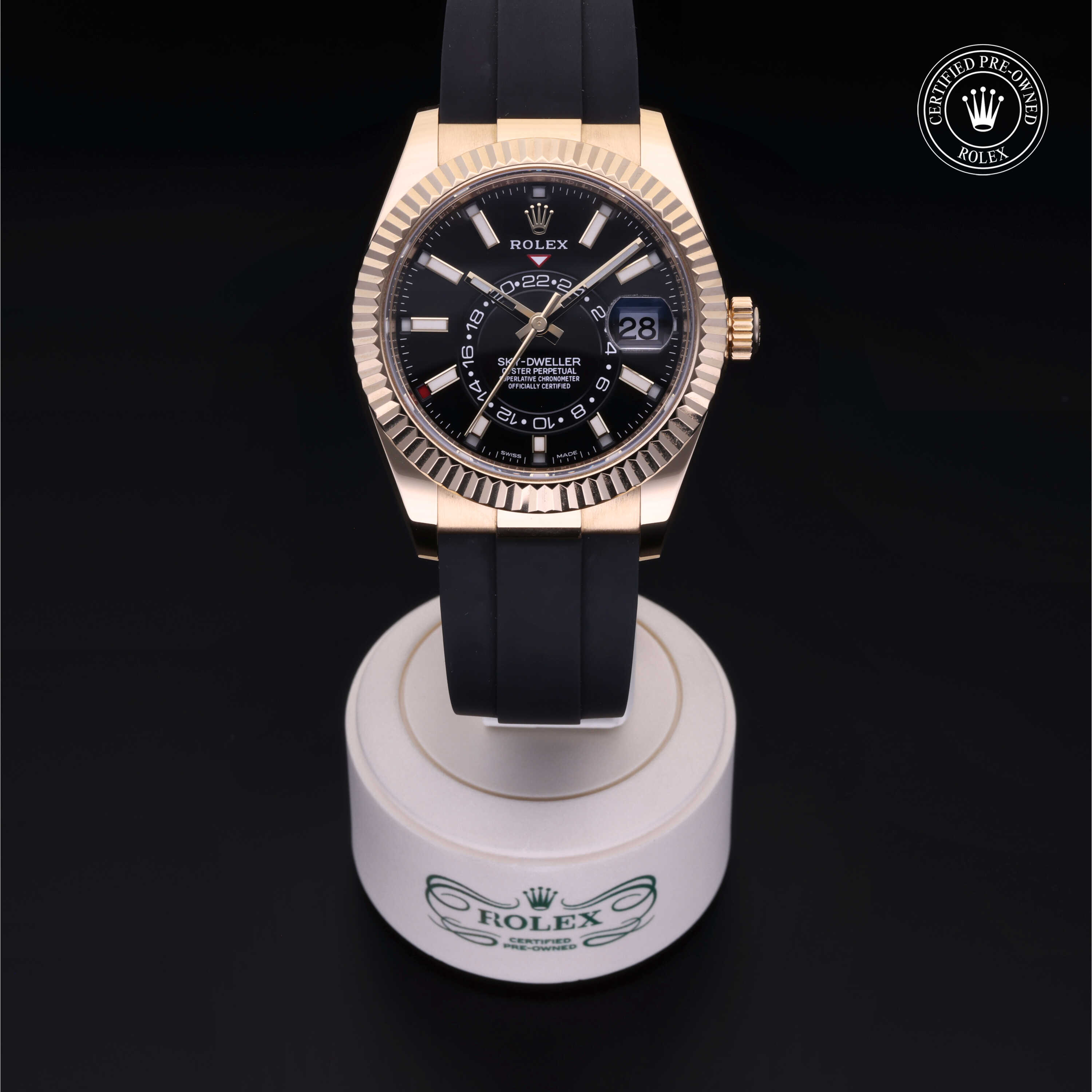 Rolex Sky-Dweller in Gold 18 Carat Yellow M326238-0009 at Davidson & Licht