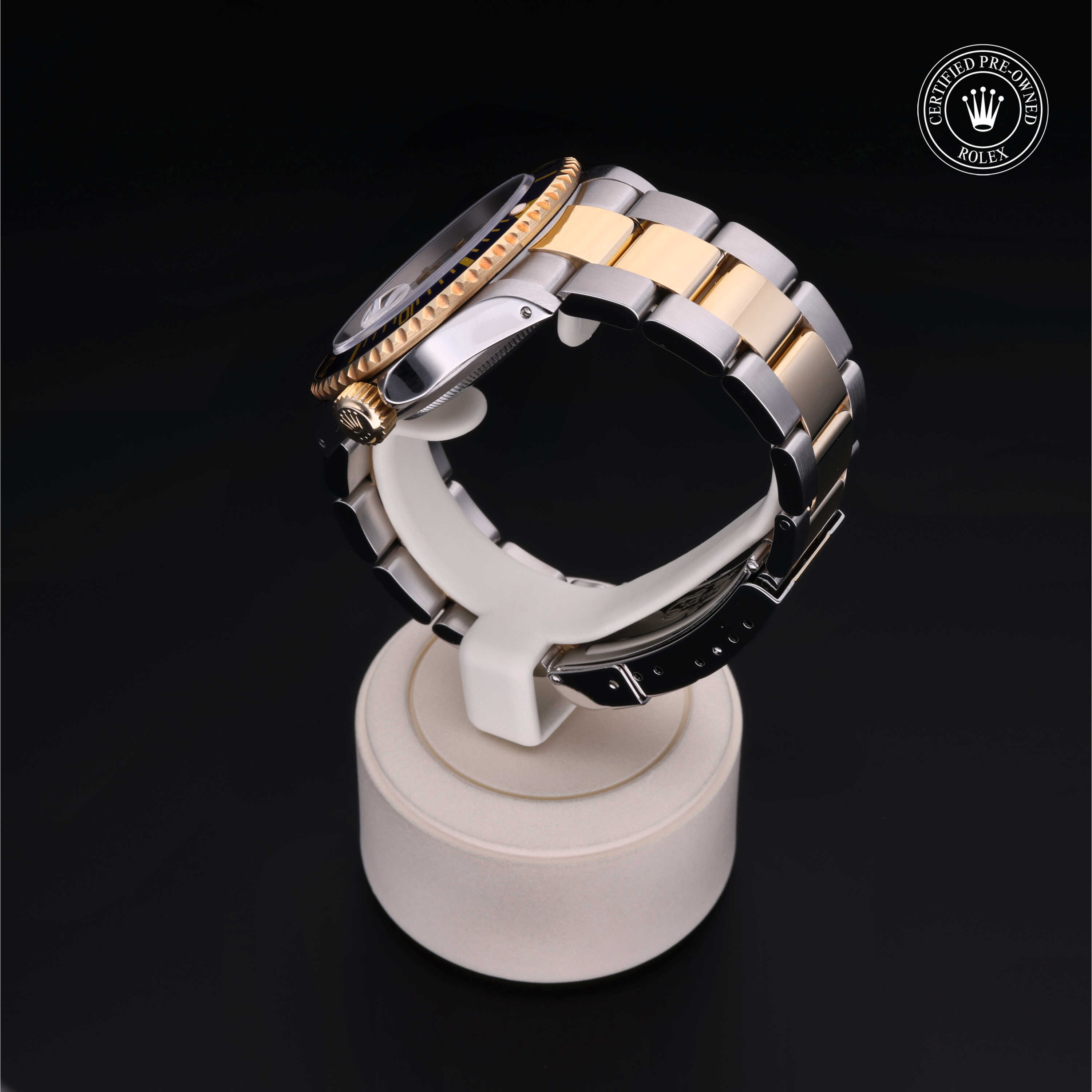 Rolex Submariner in Rolesor 18 Carat Yellow M16613-0016 at Davidson & Licht