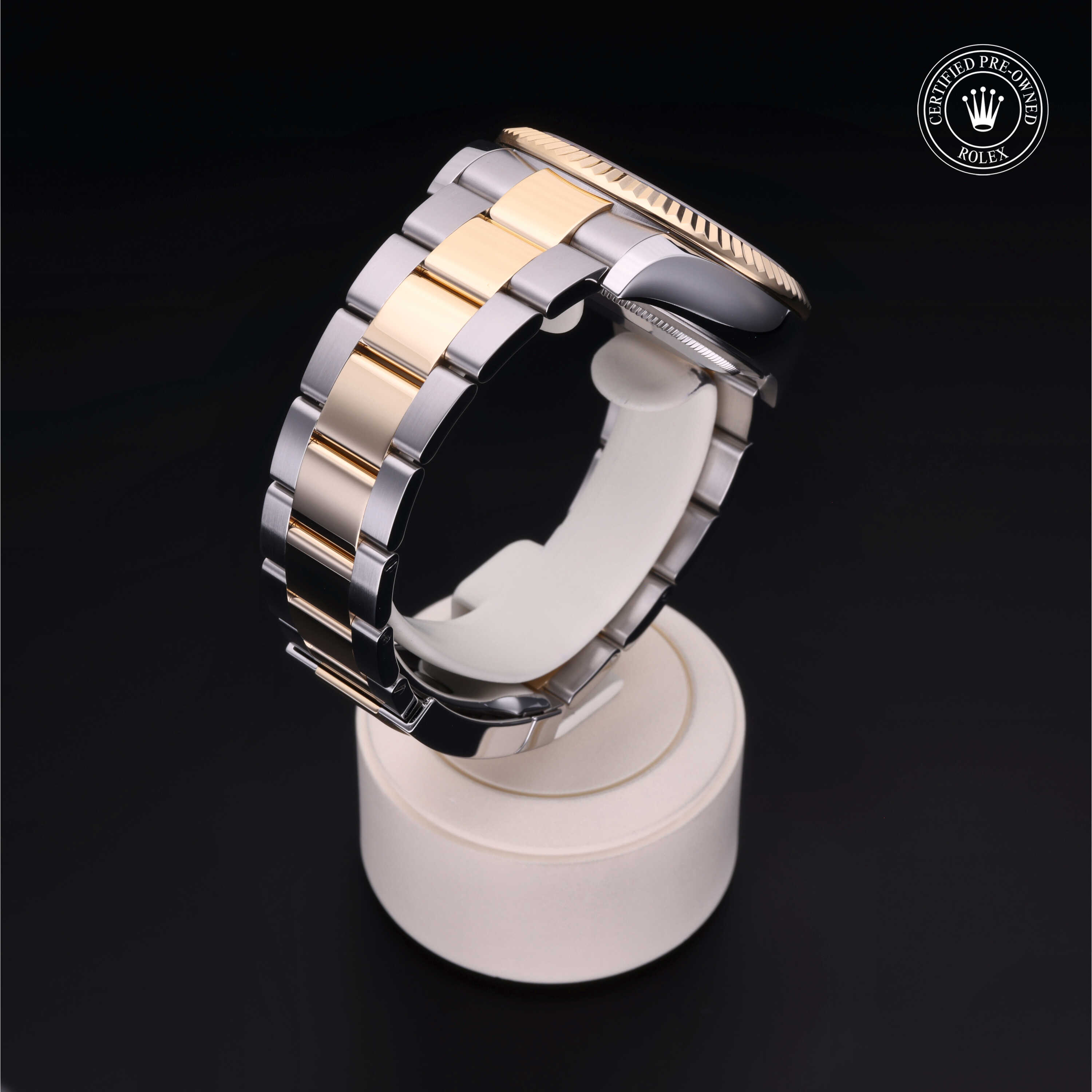 Rolex Sky-Dweller in Rolesor 18 Carat Yellow M326933-0001 at Davidson & Licht
