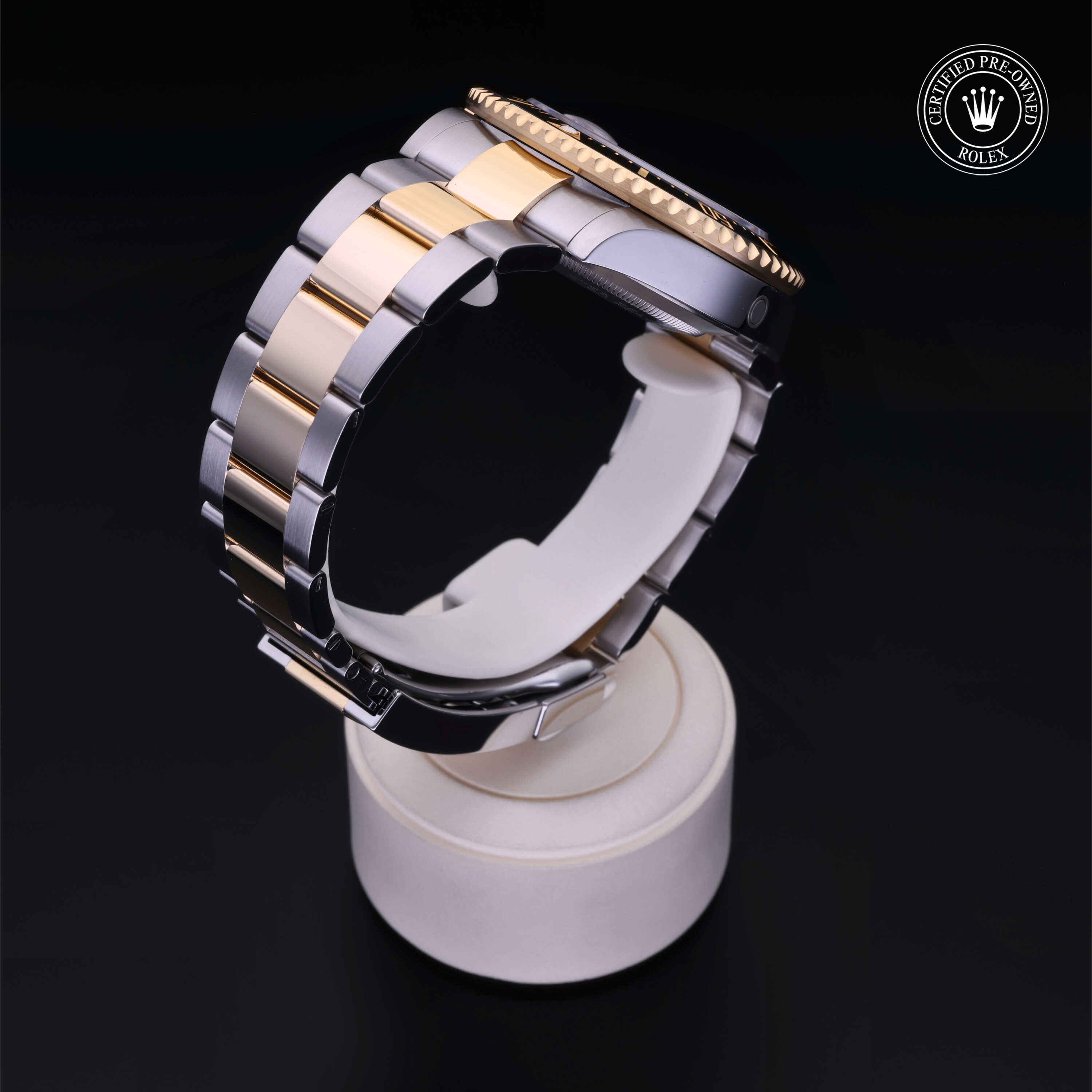 Rolex Sea-Dweller in Rolesor 18 Carat Yellow M126603-0001 at Davidson & Licht