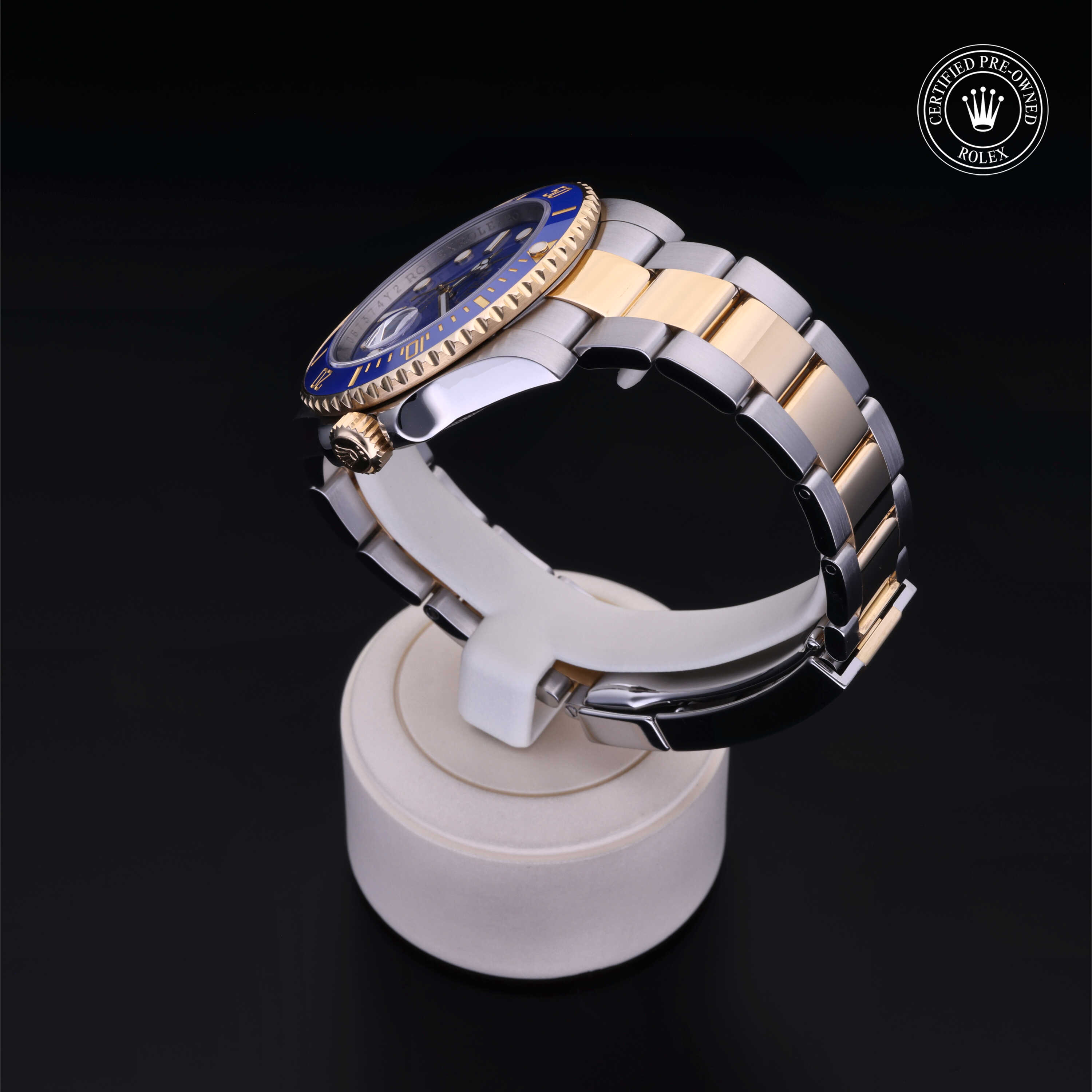 Rolex Submariner in Rolesor 18 Carat Yellow M116613LB-0001 at Davidson & Licht