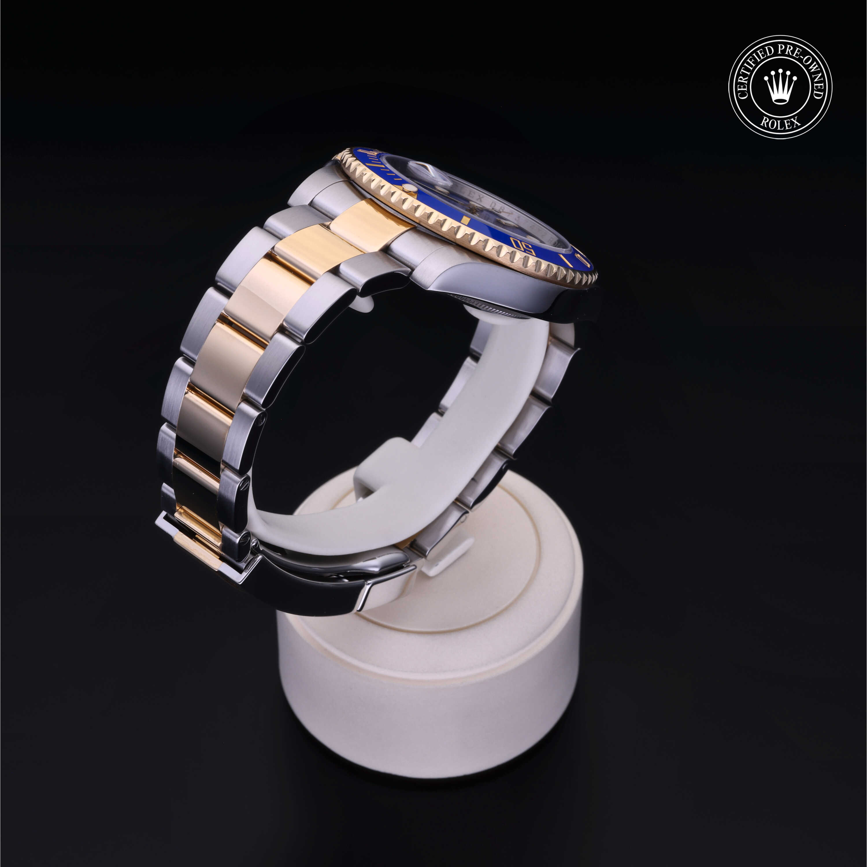 Rolex Submariner in Rolesor 18 Carat Yellow M116613LB-0001 at Davidson & Licht