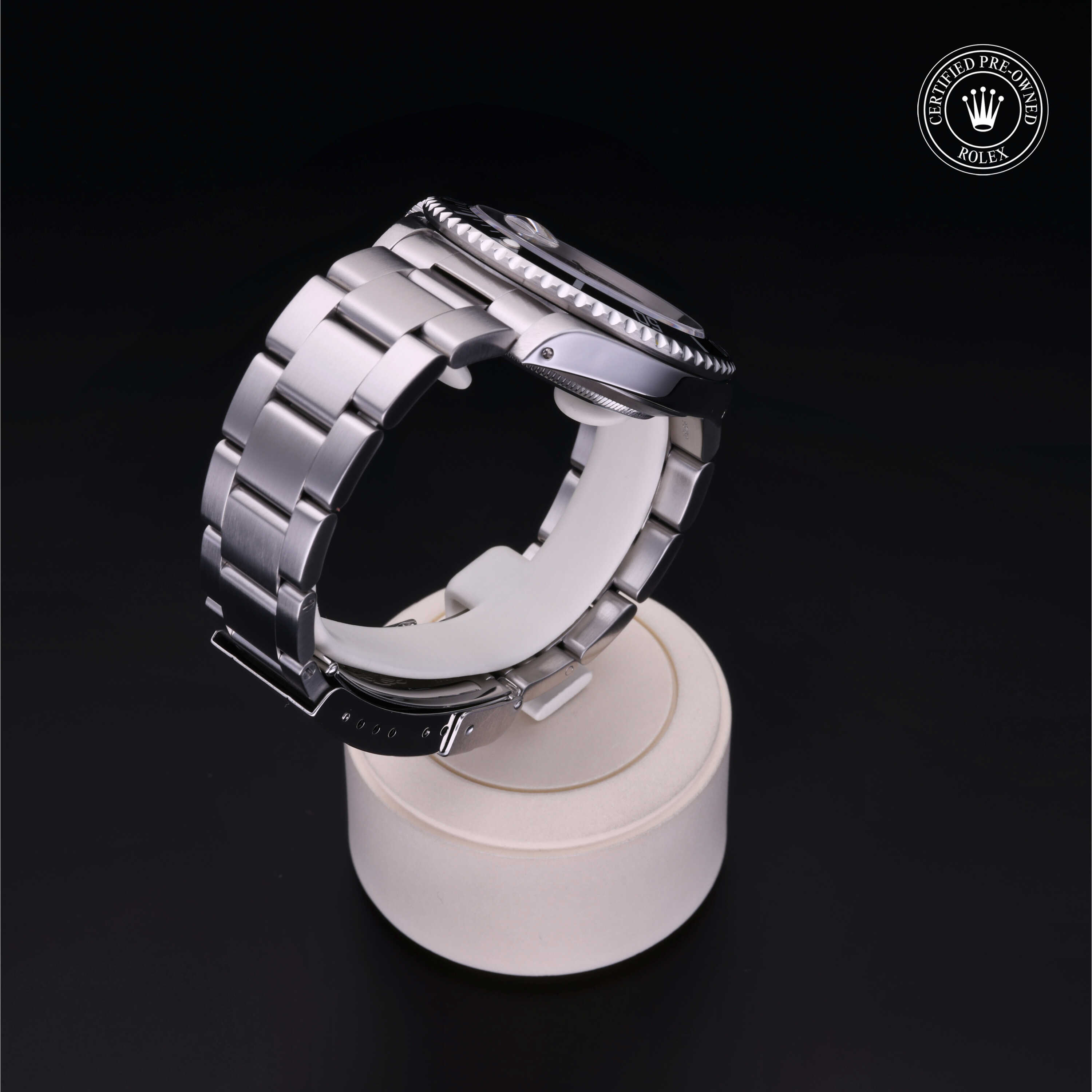 Rolex Submariner in Steel M16610-0004 at Davidson & Licht