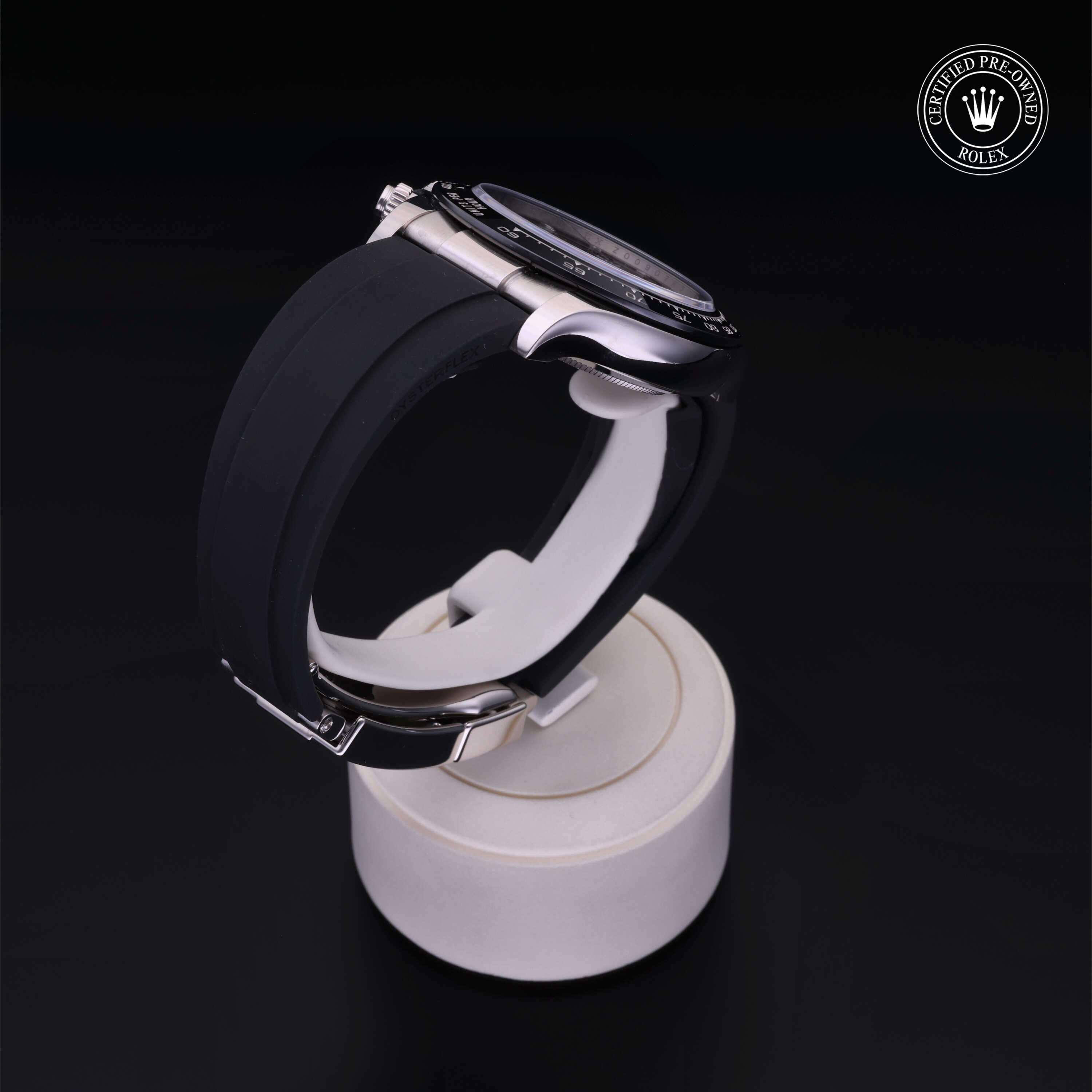 Rolex Cosmograph Daytona in Gold 18 Carat White M116519LN-0024 at Davidson & Licht