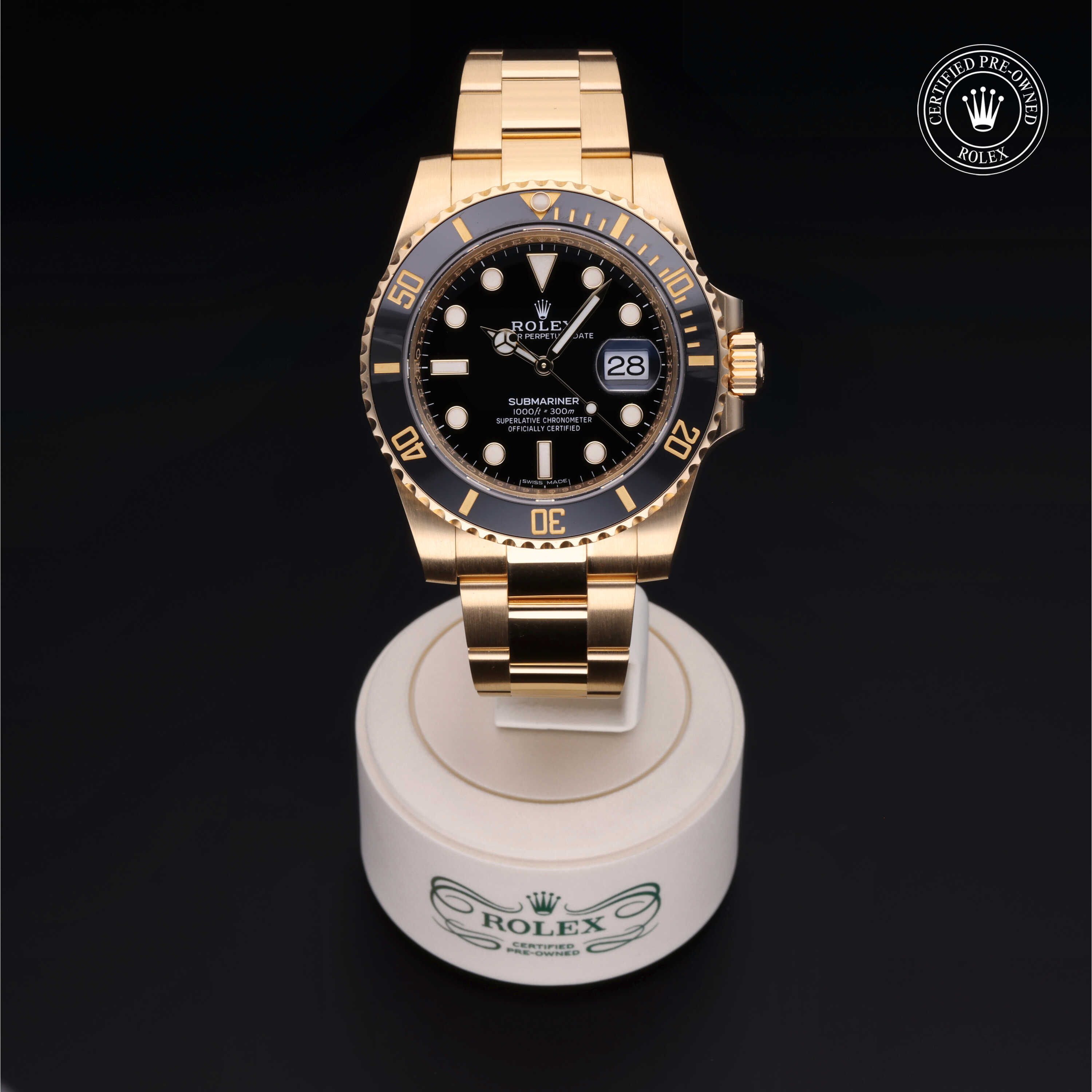 Rolex Submariner in Gold 18 Carat Yellow M116618LN-0001 at Davidson & Licht